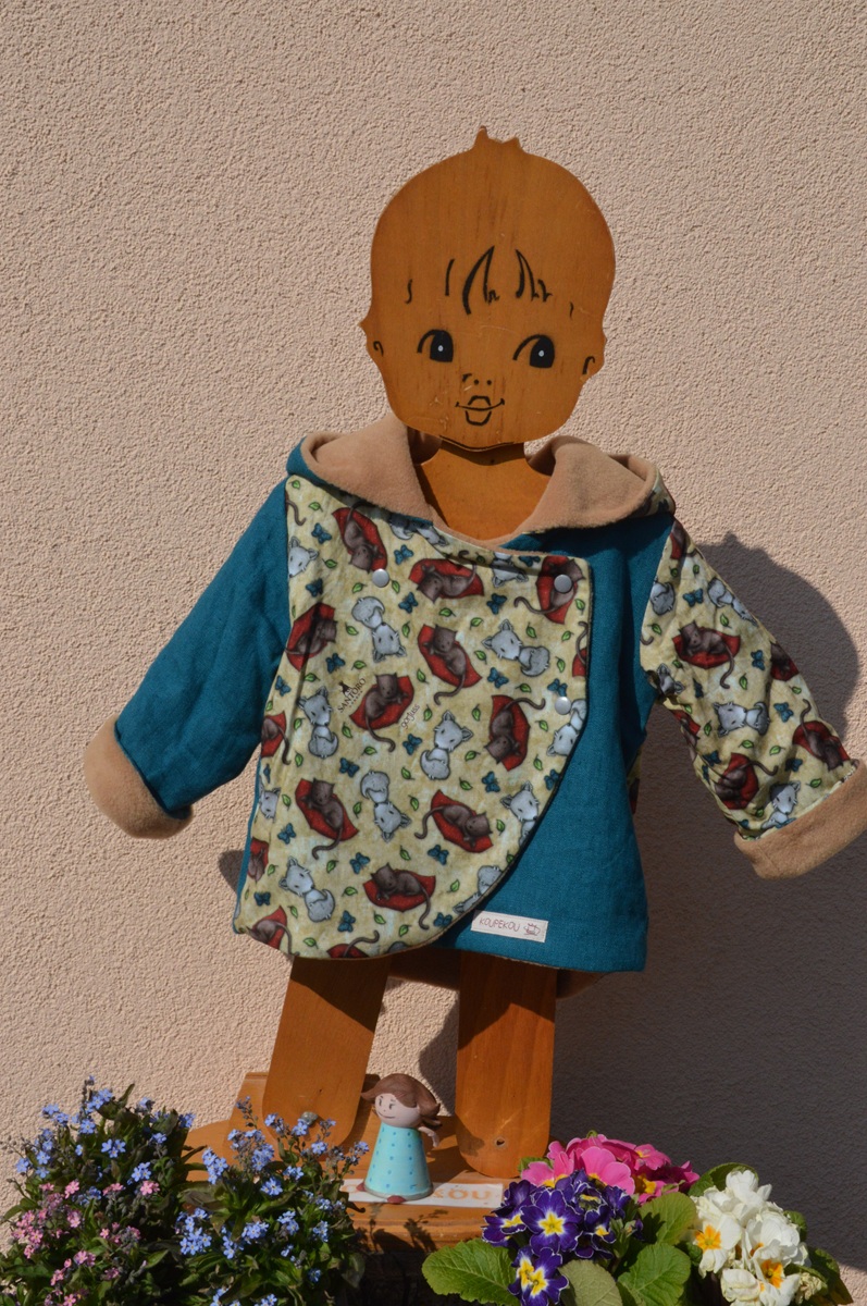 Photo de la veste pour enfants KORRIGAN avec le tissu chat renard